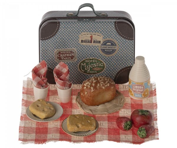 maileg picnic set mouse toy