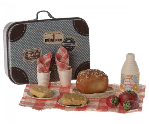 maileg picnic set mouse toy