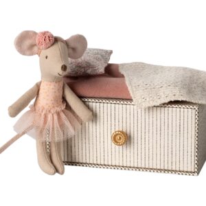 maileg dance mouse toy in daybed little sister