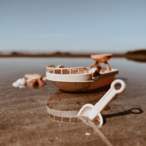 all aboard beach set toy