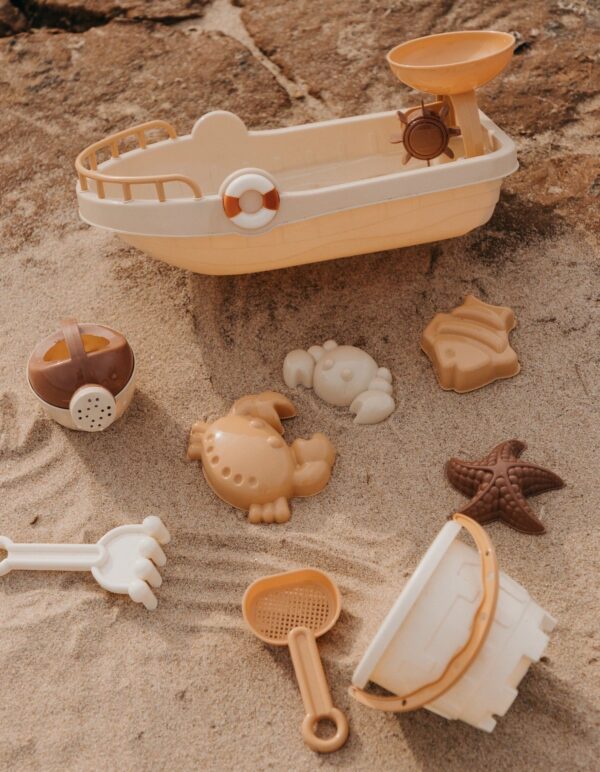 all aboard beach set toy