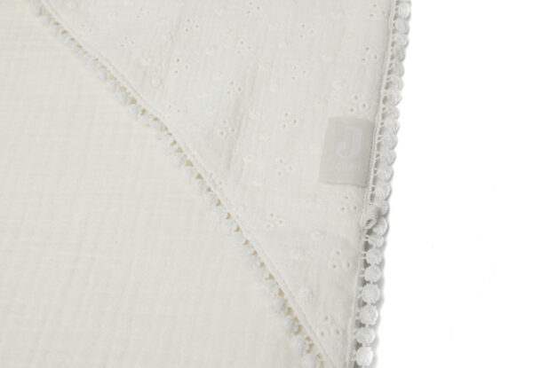 bath cape embroidery ivory