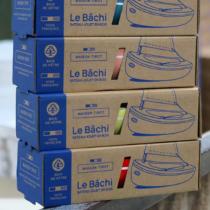 wooden boat toy le bachi glossy varnish