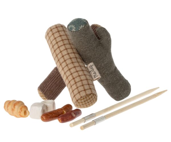 maileg bonfire set toy