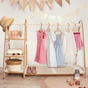 maxi wardrobe montessori