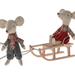 maileg sled mouse